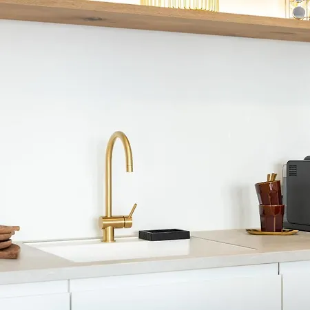 Stylish With Cosy Fireplace At 100 Meters From The Sea Apartment