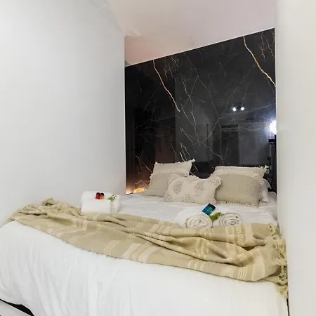 Apartment Stylish With Cosy Fireplace At 100 Meters From The Sea Knokke-Heist