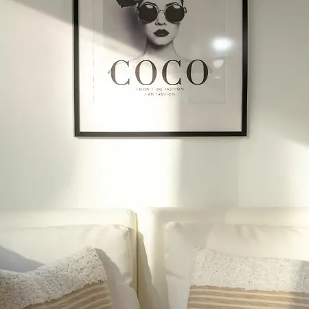Stylish With Cosy Fireplace At 100 Meters From The Sea *